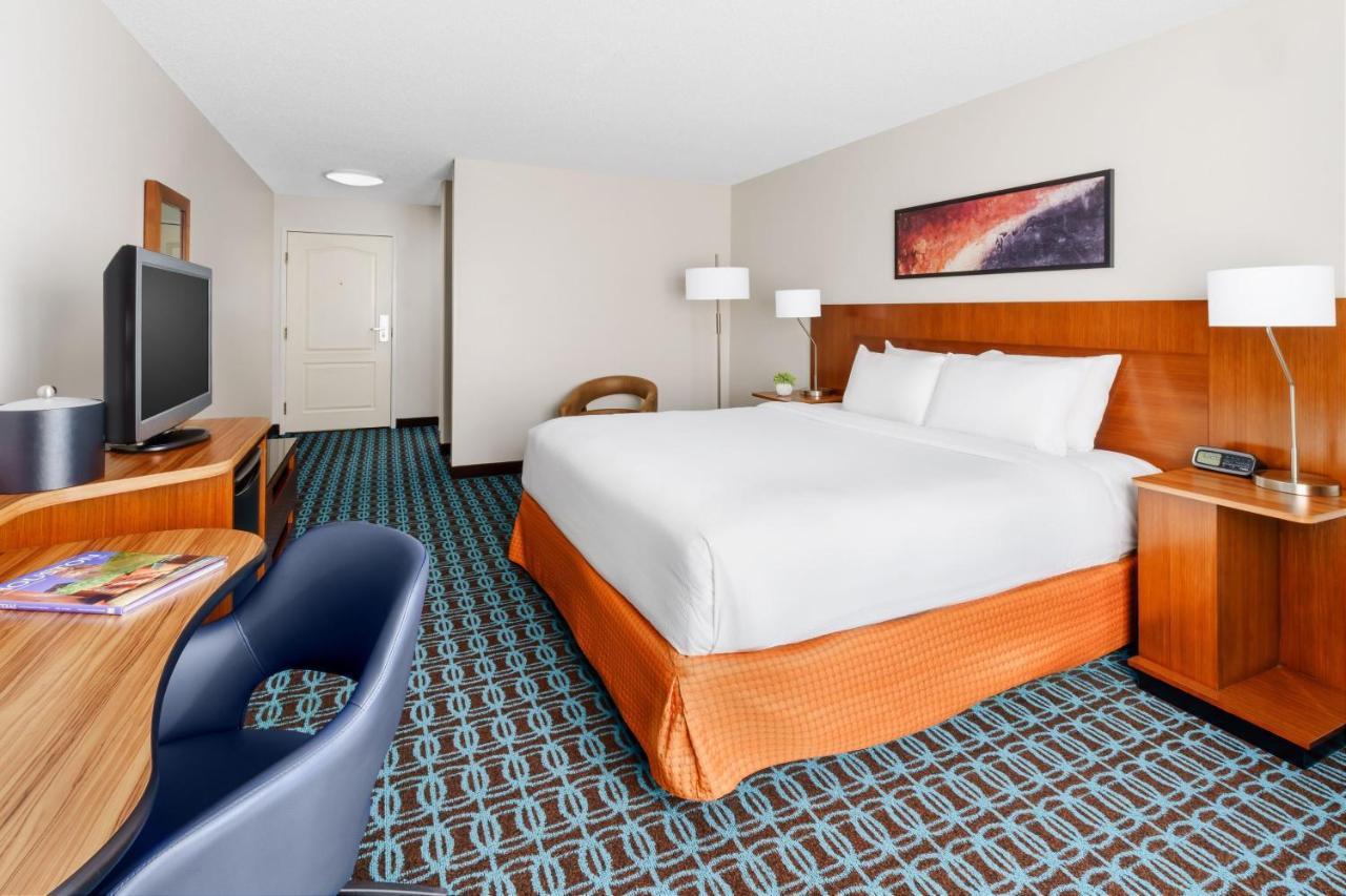 Fairfield Inn And Suites By Marriott Houston The Woodlands Εξωτερικό φωτογραφία